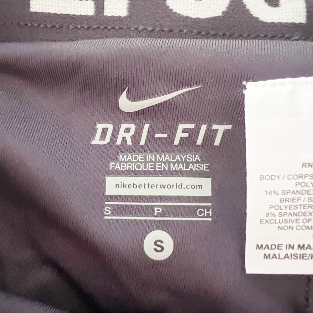 Nike Women's Phantom 2-in-1 Running /Training Shorts in Hyper Pink & Black - Picture 10 of 14